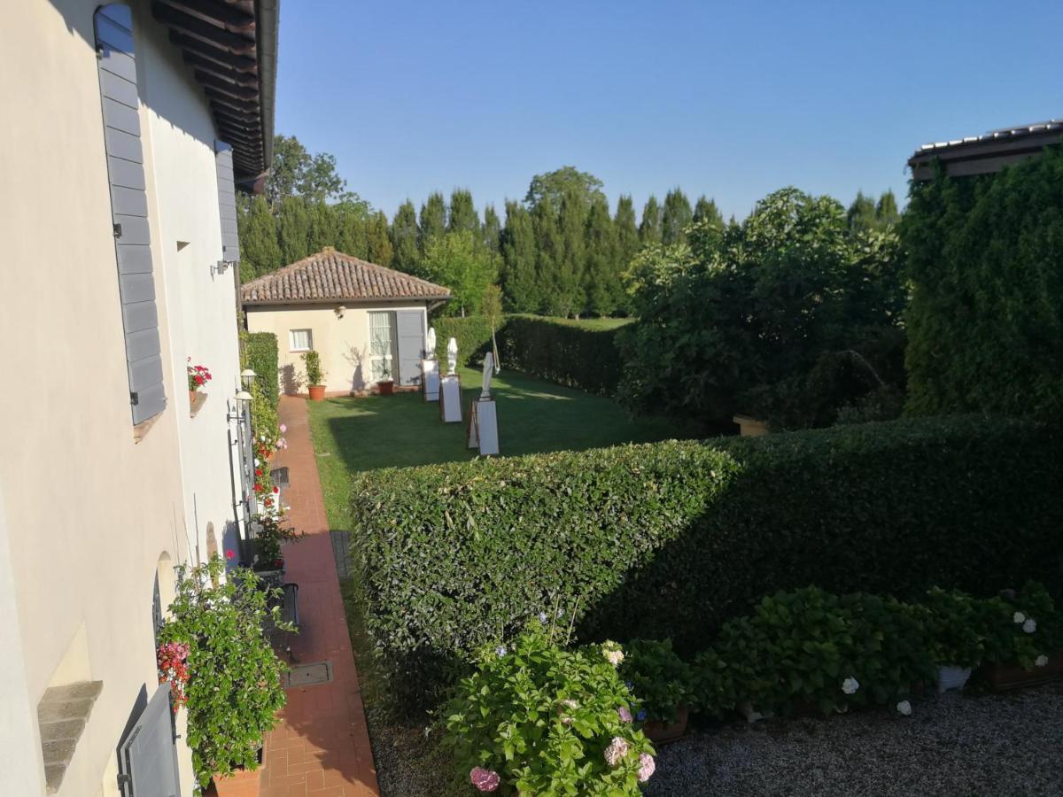 Agriturismo Fattoria Corte Roeli Malalbergo Eksteriør bilde