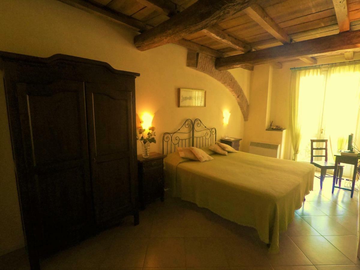 Agriturismo Fattoria Corte Roeli Malalbergo Eksteriør bilde